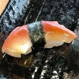 ซูชิหอยปีกนก
