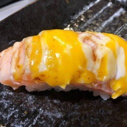 ซูชิเเซลมอนเบิร์นชีส