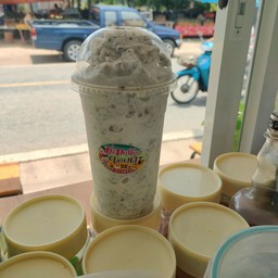 โอรีโอ้นมสดปั่น