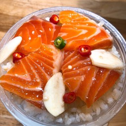 ข้าวหน้าแซลมอนดองเกาหลี
