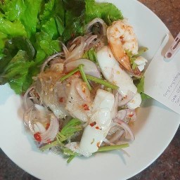 ยำแซ่บไม้ละ15 ตามหมุด อยู่ไม่แน่นอน
