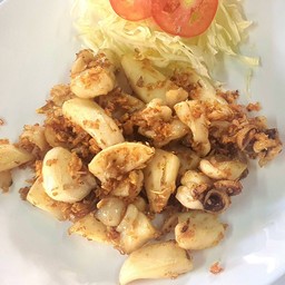 หมึกทอดกระเทียม