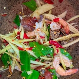 ตำกุ้งสะดุ้ง