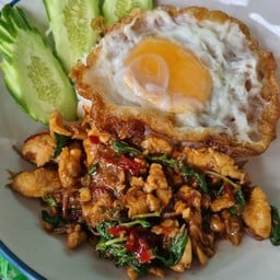 ข้าวกะเพราไก่(ไม่รวมไข่)
