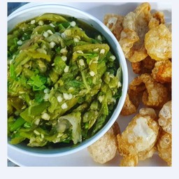 น้ำพริกหนุ่ม(เฉพาะน้ำพริกนะจ๊ะ)