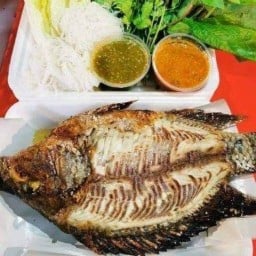 ปลาเผาส้มตำไส้ย่าง แซ่บนคร สาขา1