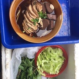 จั้มบ๊ะข้าวมันไก่