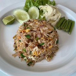 ข้าวผัดลาบ