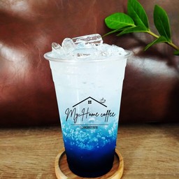 บลูฮาวายโซดา (Blue Hawaii soda)