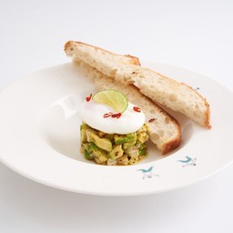 อะโวคาโดตาตาร์ใส่กุ้ง