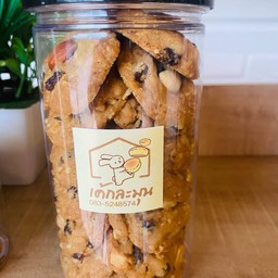 คุกกี้ข้าวโอ้ตลูกเกด กระปุกใหญ่