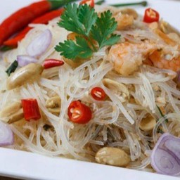 ยำวุ้นเส้นหมูสับ