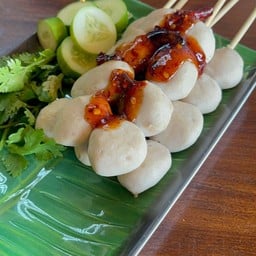ลูกชิ้นหมูล้วน3ไม้