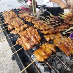 หมูปิ้งยโส(ธร)