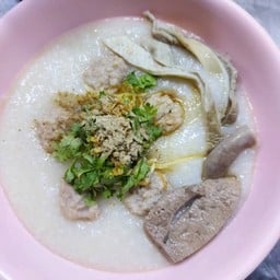 โจ๊กหมู  ส้มแป้นโจ๊กหมูบะช่อ ต้มเลือดหมู บะหมี่เกี๊ยว พระราม2 ซ43 หมู่บ้านสินทวี