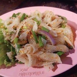 ลาบริ้วขาว