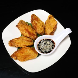 ปีกไก่ทอดน้ำปลา