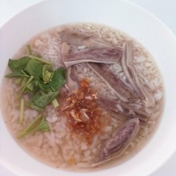 ข้าวต้มกะเพาะหมู