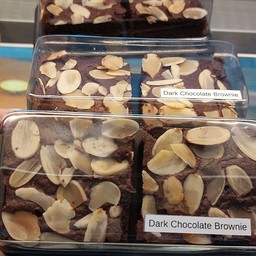 บราวนี่ (Brownie)