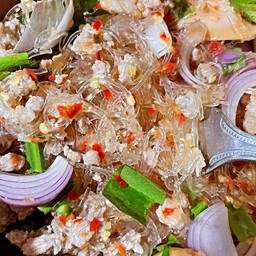 ยำวุ้นเส้นหมูสับ