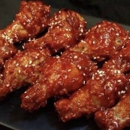 No.003 ไก่ทอดซอสเกาหลี 10 ชิ้น