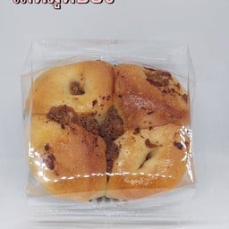 ขนมปังใส้หมูหยอง