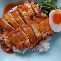 ข้าวหมูกรอบ&หมูแดง