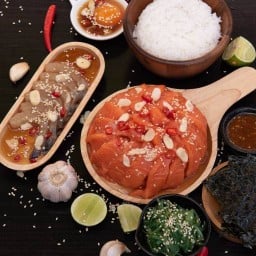 Dong Di Dong กุ้ง,แซลม่อน ดองซีอิ้ว