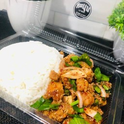 กะเพรา ซิ่ง (แม่ค้า คลอดลูกค่าา☺️)