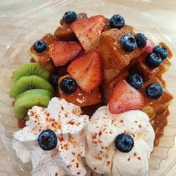 ชาไทยโทสต์ผลไม้รวม