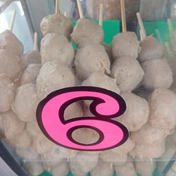 ลูกชิ้นทอด & ไส้ทอด