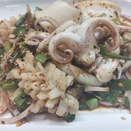 ลาบปลาหมึก