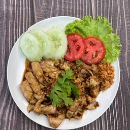 ทอดกระเทียมพริกไทย