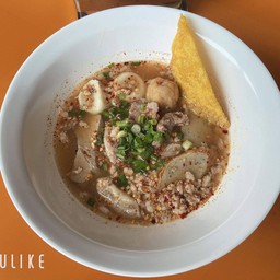 ก๋วยเตี๋ยวหมูต้มยำ เจ๊โน