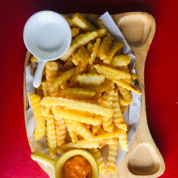 เฟรนฟายจานใหญ่