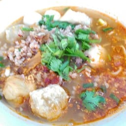 ก๋วยเตี๋ยวแคะ