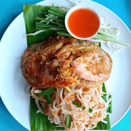 ผัดไทย+กุ้งทอด