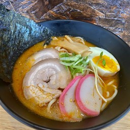 ต้มยำราเมน