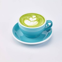 มัทฉะลาเต้ ร้อน