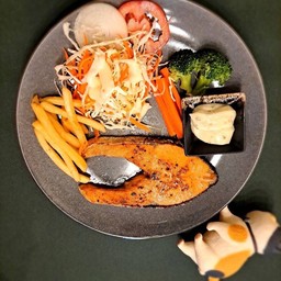 สเต็กปลาแซลมอน