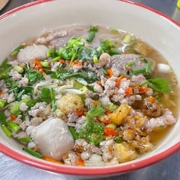 ป.ก๋วยเตี๋ยวเล้งน้ำใส