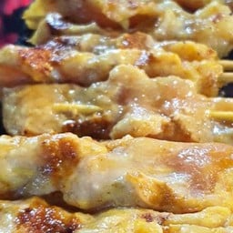 หมูสะเต๊ะสวนหมาก (เจ๊แมว)