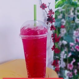 ร้านชา☕ โคตรแซ่บ😋😋 ร้านอยู่ตรงข้ามหมู่บ้านแสนรัก 5 ฝั่งคาร์แคร์หน้าร้าน 20 บาท