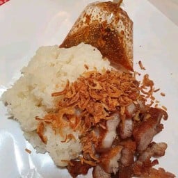 ร้านสามชั้นขึ้นสวรรค์/ไก่ห่อข้าวเหนียว