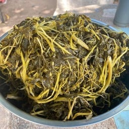 น้ำพริกผักดองหมูทอดแม่ละออ