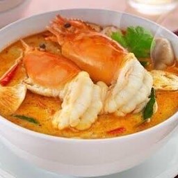 ต้มยำน้ำข้น กุ้งแม่น้ำ