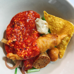 เย็นตาโฟเเห้งกุ้งกรอบ จัดจ้าน