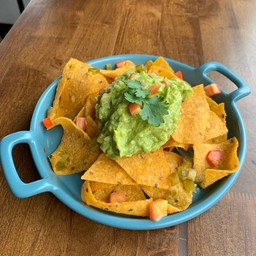 Nacho Guacamole ( นาโช่กัวคาโมเล่ )