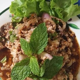 ลาบเนื้อ