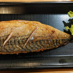 ปลาซาบะย่างเกลือ ไม่เอาข้าว